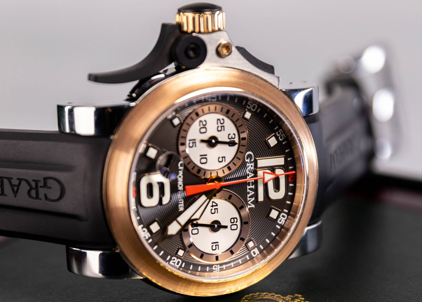 Graham Chronofighter