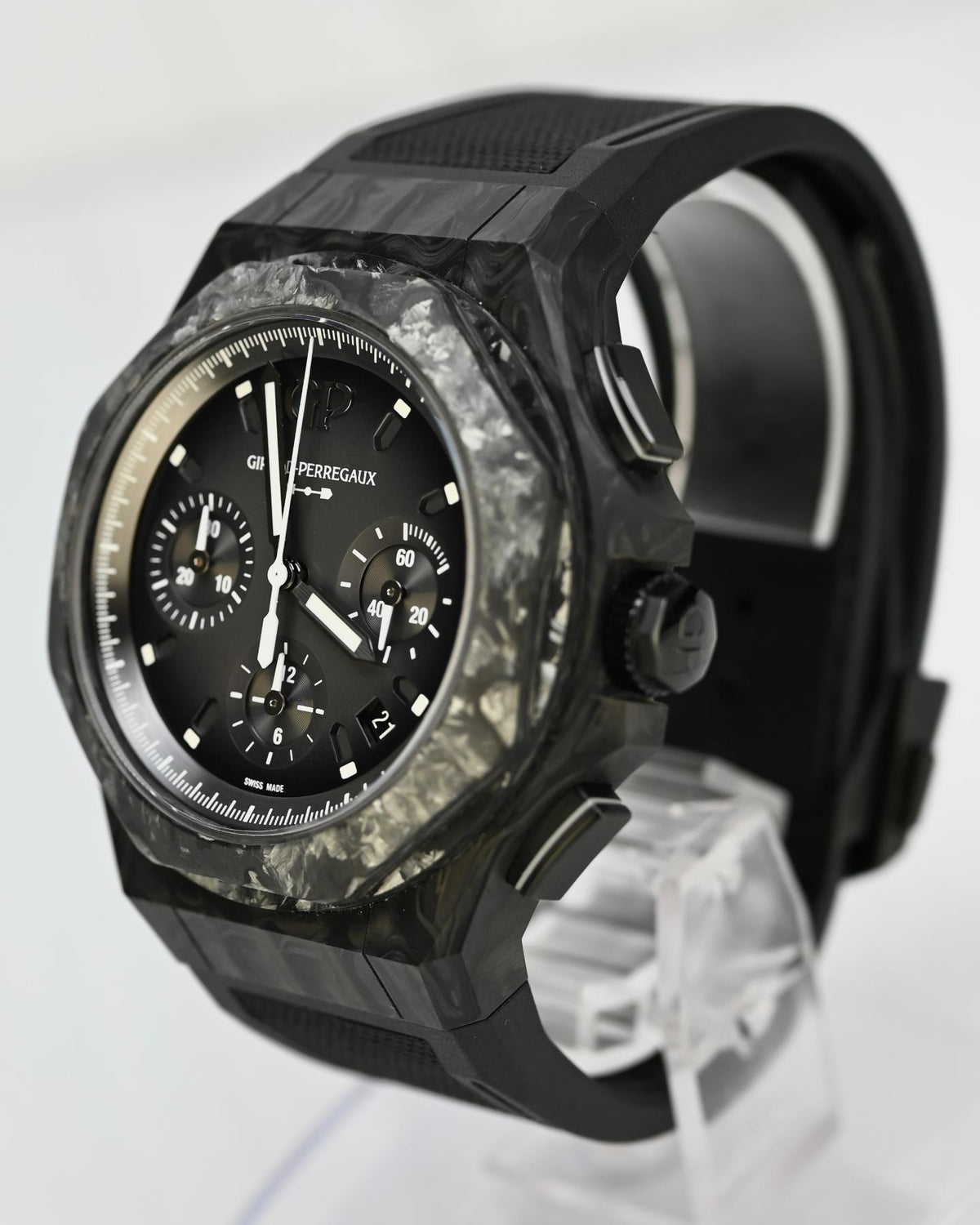 Girard Perregaux Laureato Absolute Rock Limited
