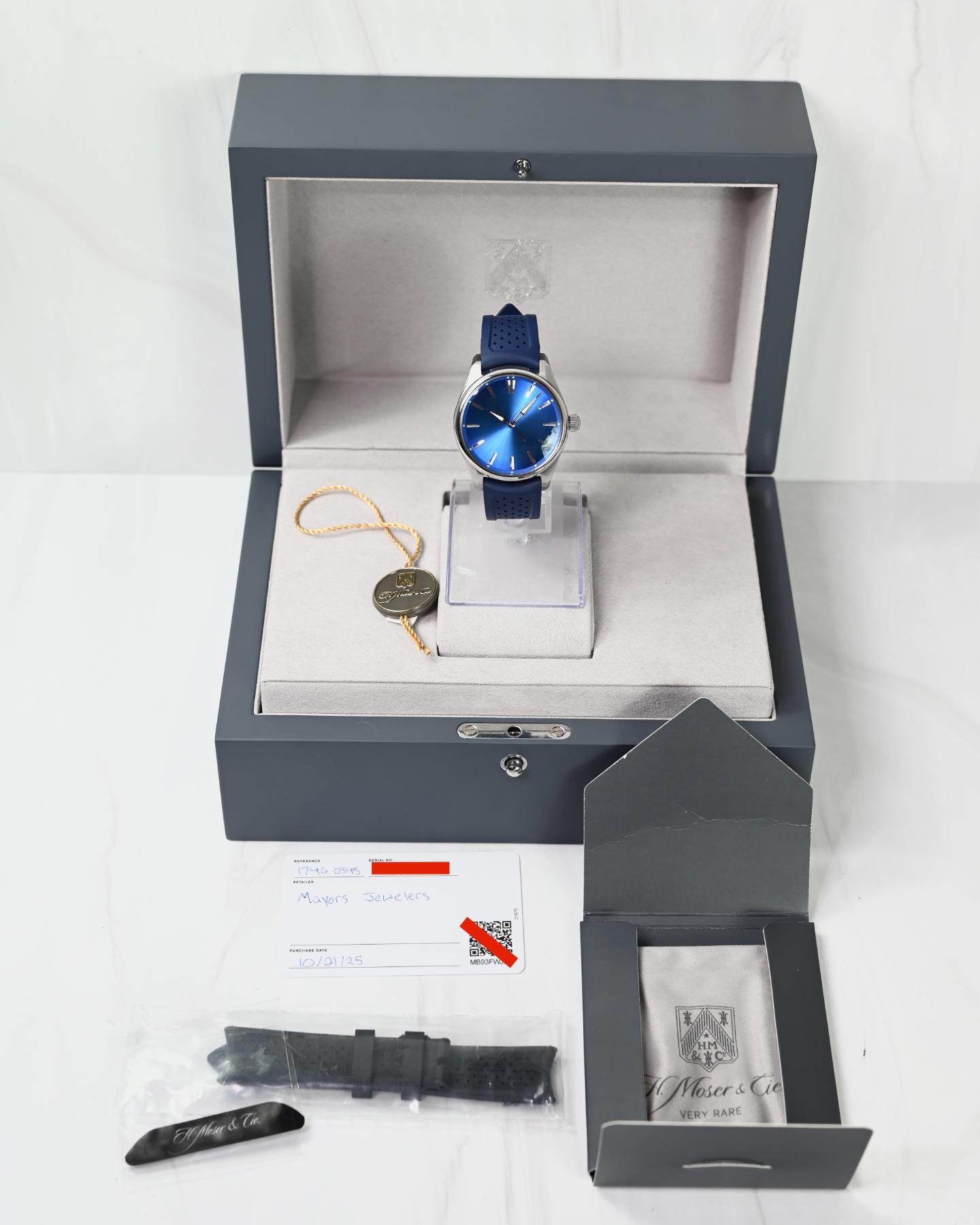 H.Moser & Cie Pioneer Centre Seconds Arctic Blue