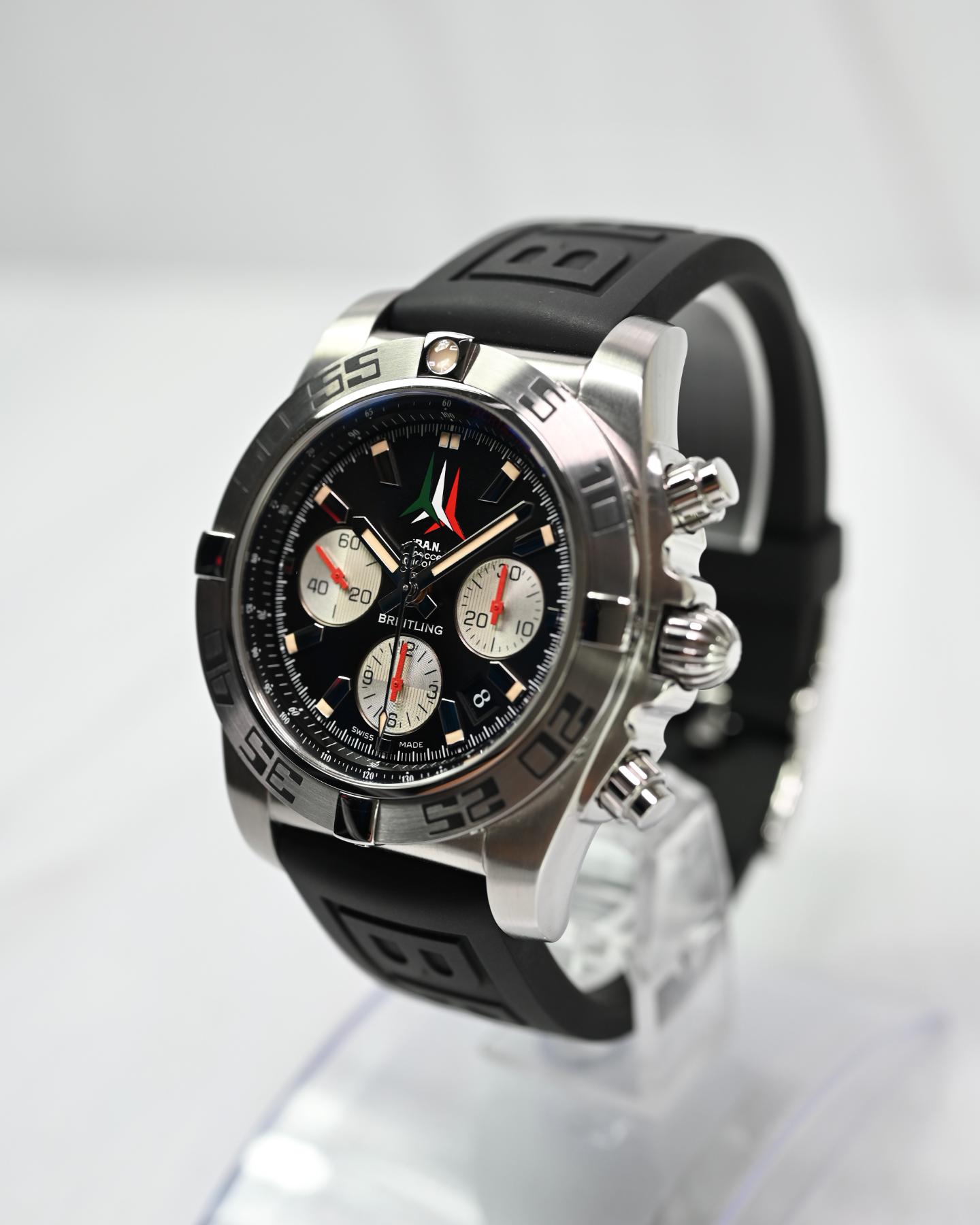 Breitling Chronomat 44