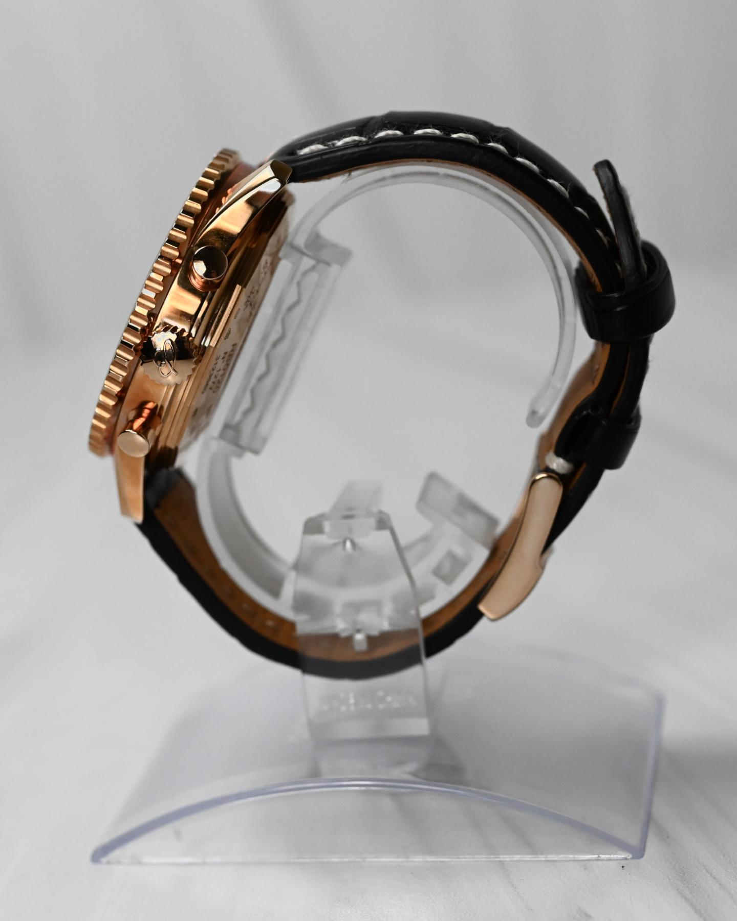 Breitling Navitimer 01