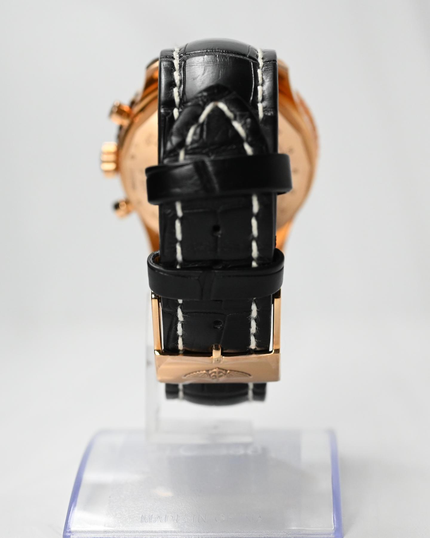 Breitling Navitimer 01